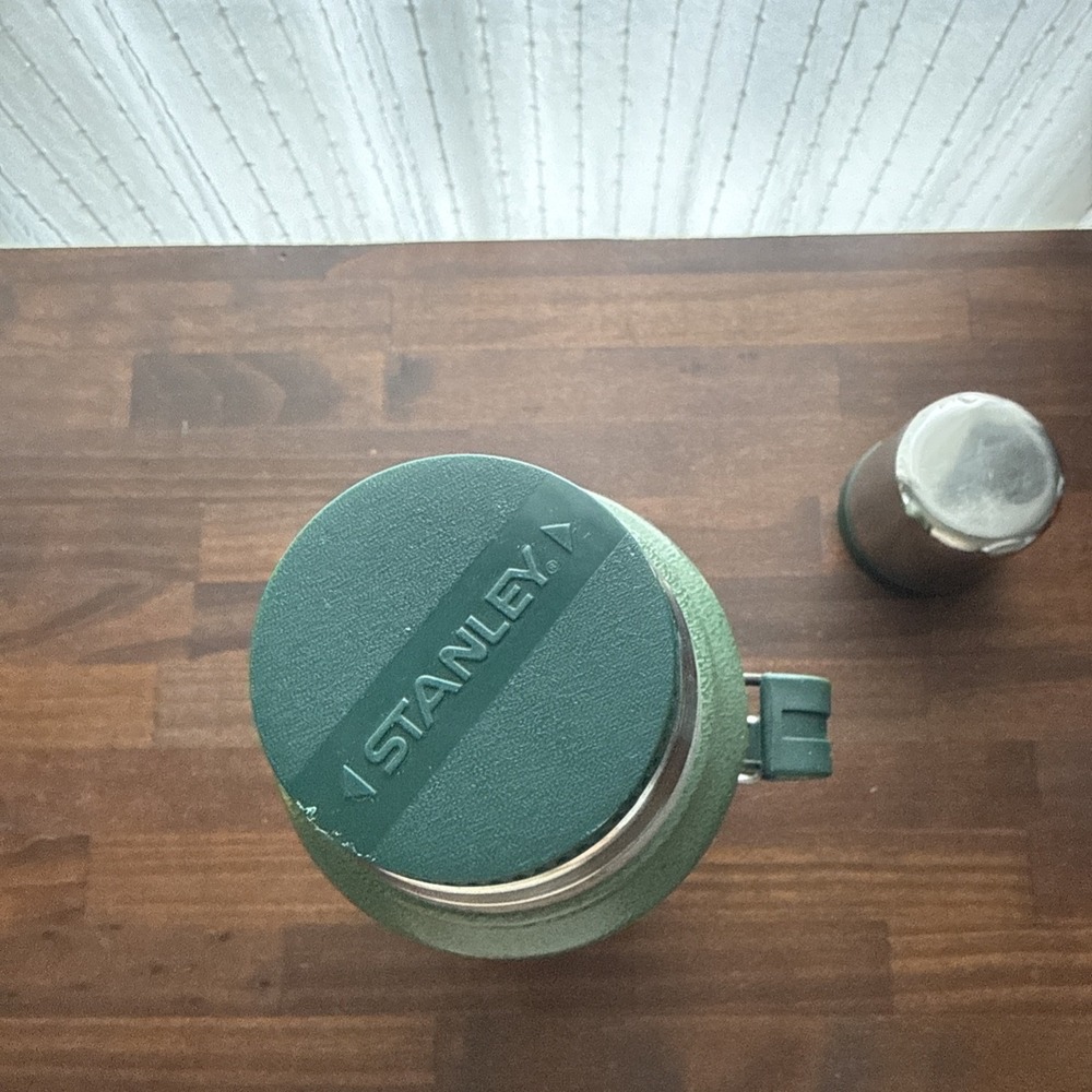 Vintage Classic Green STANLEY THERMOS-Vacuum Seal Bottle-1.1 Quart-1 Liter - Picture 5 of 6